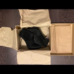 burberry high heel boots
